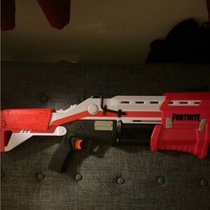 Fortnite Nerf Blaster in Red and White tact shotgun